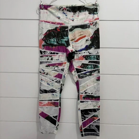 Lululemon high times pigment wave multi colour leggings size 10 - Picture 2 of 15
